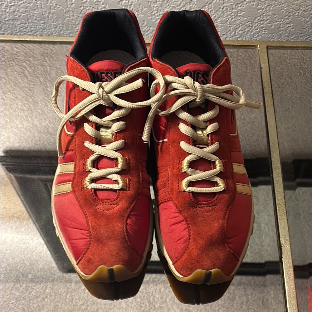 Diesel Men's Bold Red and Tan Sneakers - Picture 2 of 2